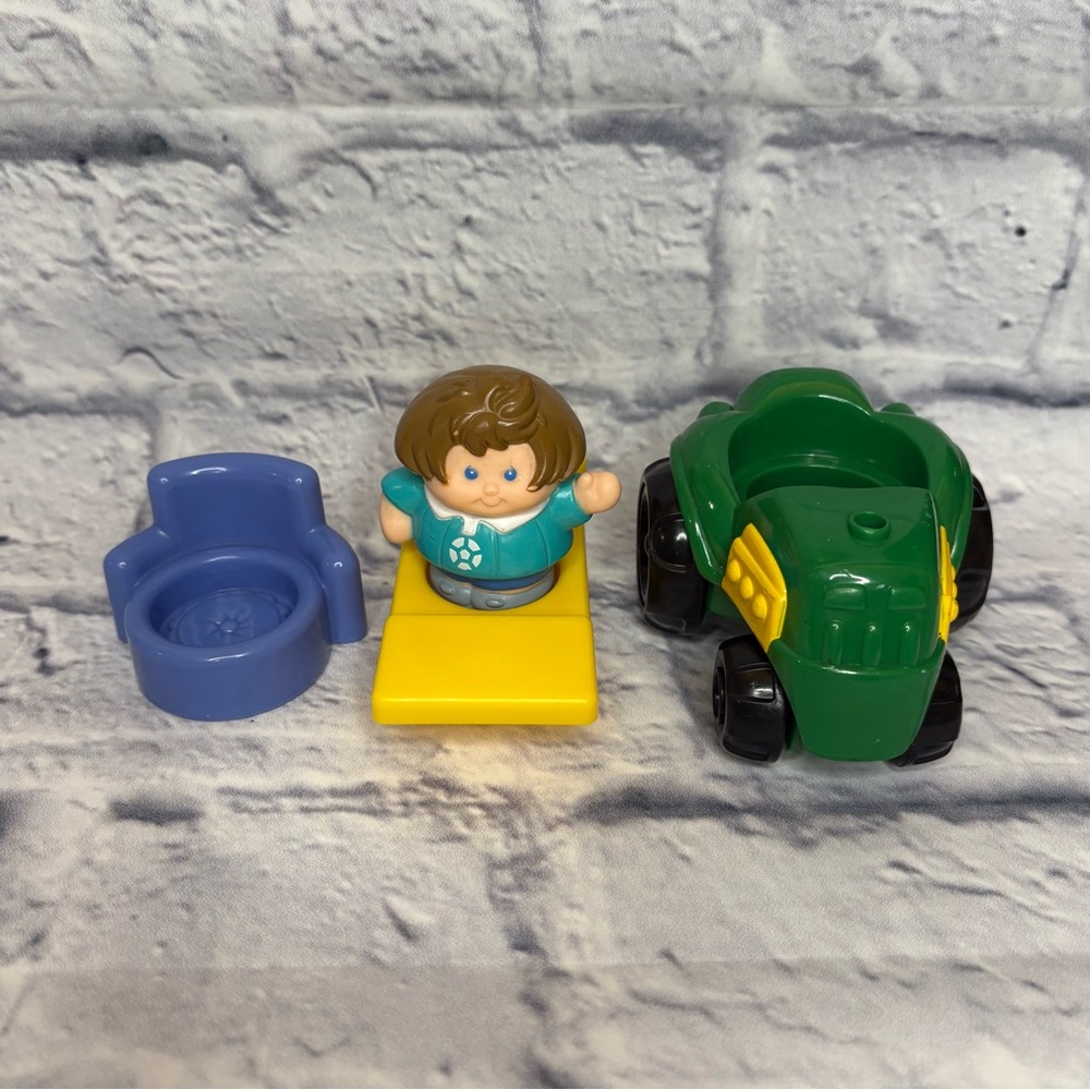 Vintage 1990’s Little Tikes Chunky People “Jessica” figurine + accessories